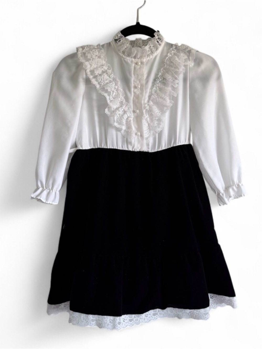 Vintage 1970s Celeste Girl Lace Velvet Pearl Dress Holiday ILGWU Union Tag Sz 7